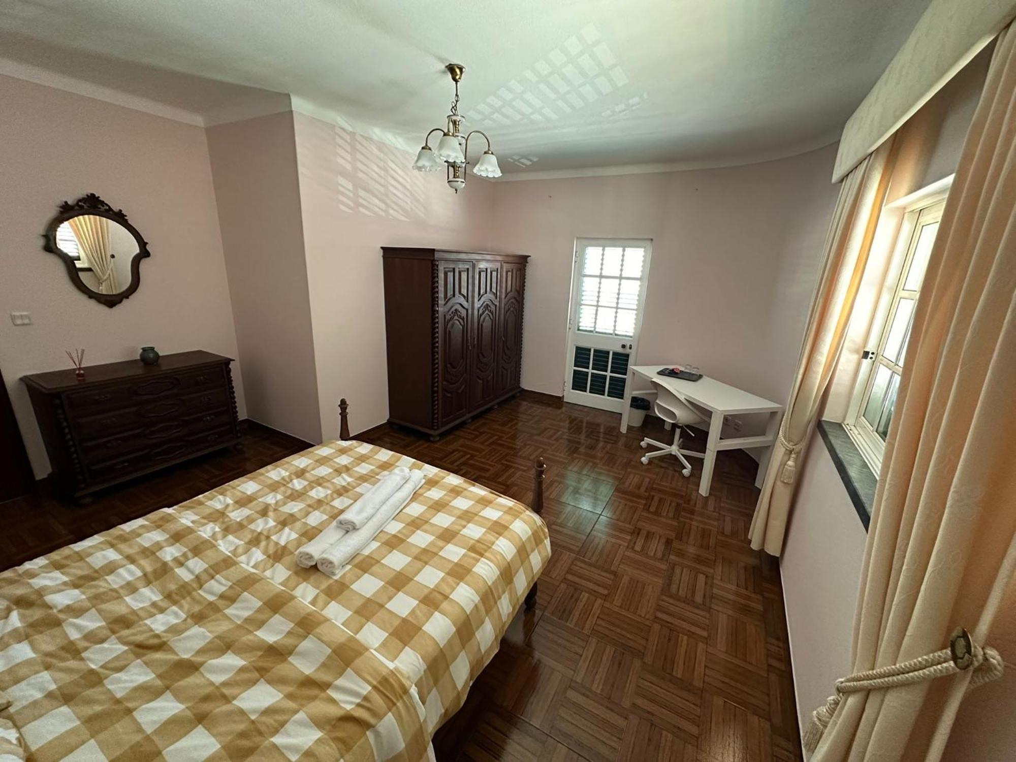 Quartos Em Arrentela Екстериор снимка